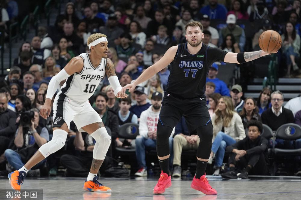 他还致力于 他还致力于