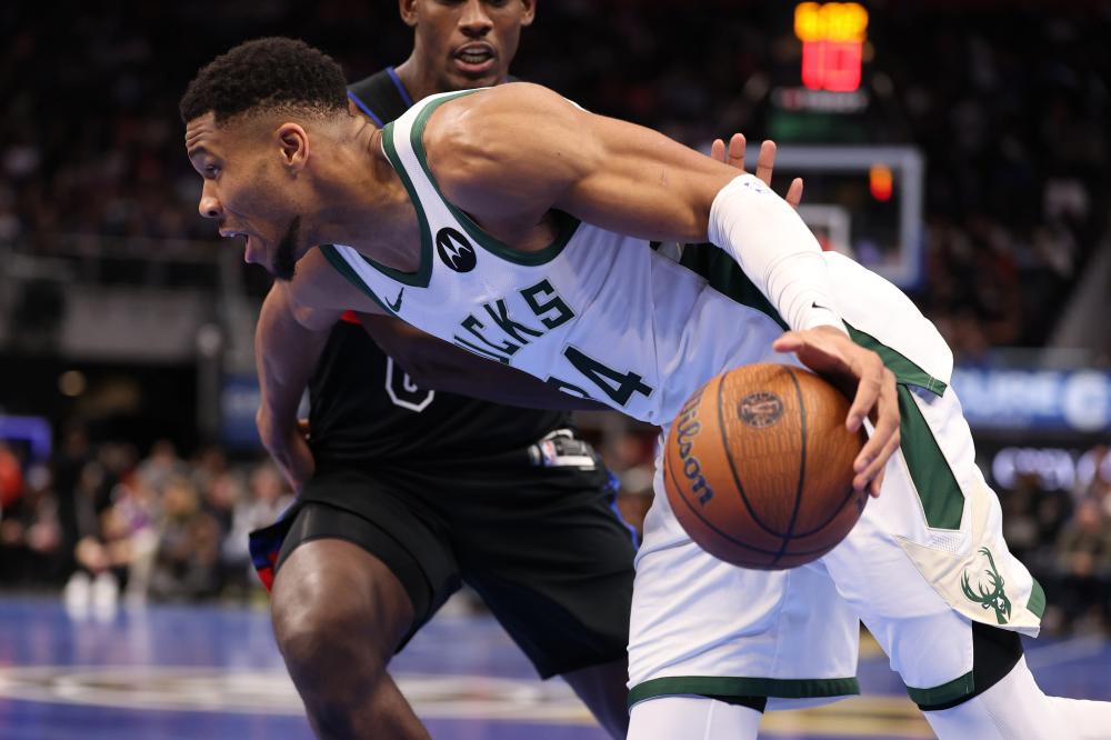 更牵动着湖 更牵动着湖