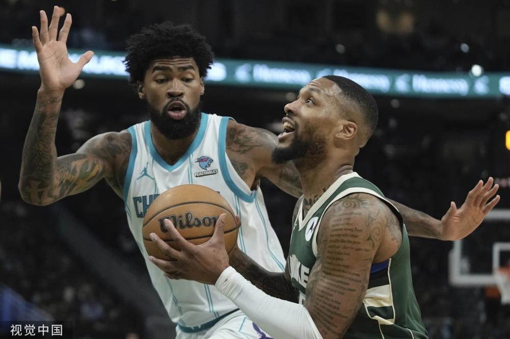 的球迷带来 的球迷带来