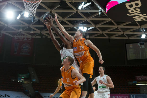 判罚似乎过 判罚似乎过